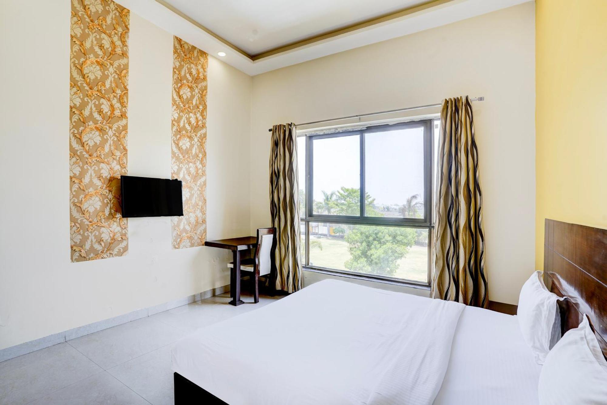 Hotel Amrit Manthan Chittorgarh Extérieur photo